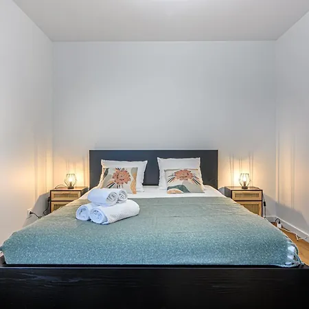 Apartamento Le Loarwenn - Bel Appt Avec Terrasse Et Parking *